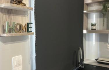 Grey Studio House - Photo 4