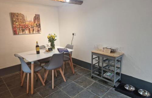 The Annex - Photo 19