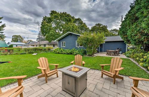 Airy Cottage Close to Rock Lake with Fire Pit! - Foto 32