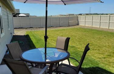 Modern Cabin Vibes, Vaulted ceilings, Sleeps 8! - Foto 37