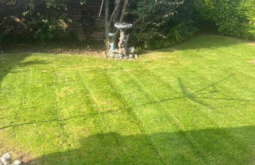 2 Bed Bungalow - Sleeps 4 - Pets - Parking - Wifi - Foto 2