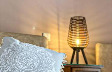 Oasis Grand House-large balcony with sea view - Photo 23