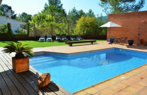 Villa Sitges Maria Sunny Oriented SW AC Confortable High Quality 5 star guest coments - Photo 2