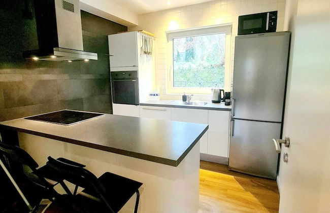 New Large 2 bedrooms with Parking - Foto 5