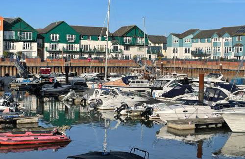 Seaview Apartment with parking - Photo 3