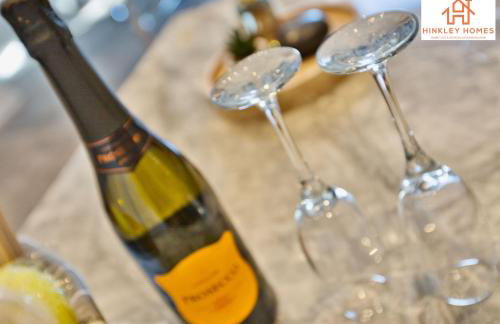 Spacious Apartment In The Centre Of Bridgwater Ideal for Contractors & Group Stays By Hinkley Homes Short Lets & Serviced Accommodation - Foto 47