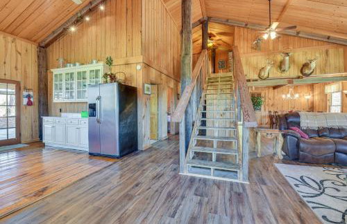 Pet-Friendly Opp Vacation Rental w/ Spacious Deck! - Foto 6