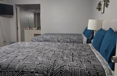 HoustonGem Private Pool & Hot Tub 20 Min to DT - Foto 20