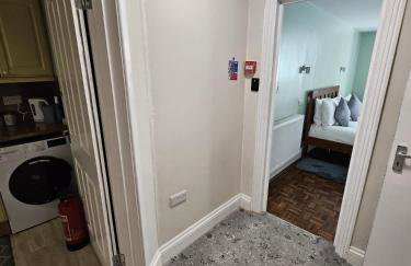 A-N-G Apartments - Parking EV 22kW by the Beach, Canoe Lake & South Parade Pier - Foto 61