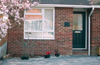 Cute Studio with kitchen, patio and free parking - Foto 17