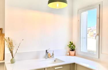 Terrasse plein sud, confort, clim, 2 mn du Vieux Port - Foto 9