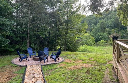 Riverside Relaxer w/Hot Tub+Fire Pit +Wifi & view - Foto 72