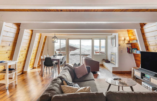 Chickaree & Chickadee Buyout by Avantstay 2 Sister Cabins - Photo 37