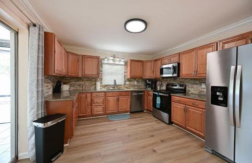 Bradenton Escape with Private Heated Pool - Photo 29