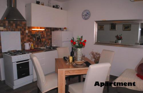 Sunshower apartment and studio - Photo 8