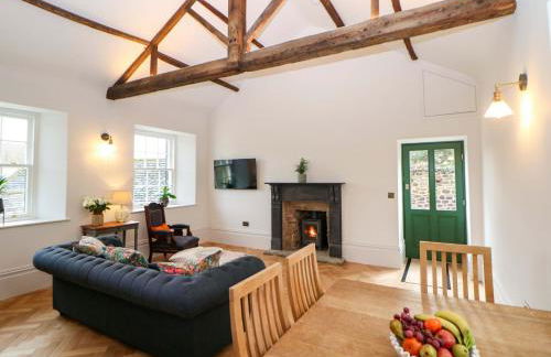 The Reading Room - Photo 4