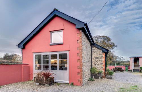Kingfisher Cottage at Duffryn Mawr Cottages - Photo 40