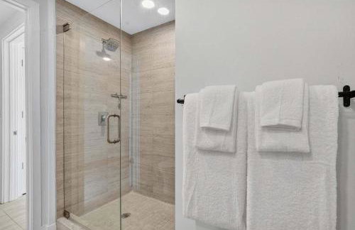 Biscayne Cove by Rove Travel - Condo with Balcony - Foto 21