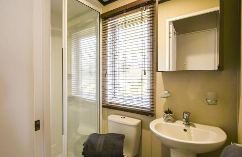 Avon Lodge - Foto 11