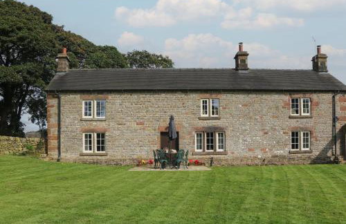 Stoney Cliffe Farm - Photo 1