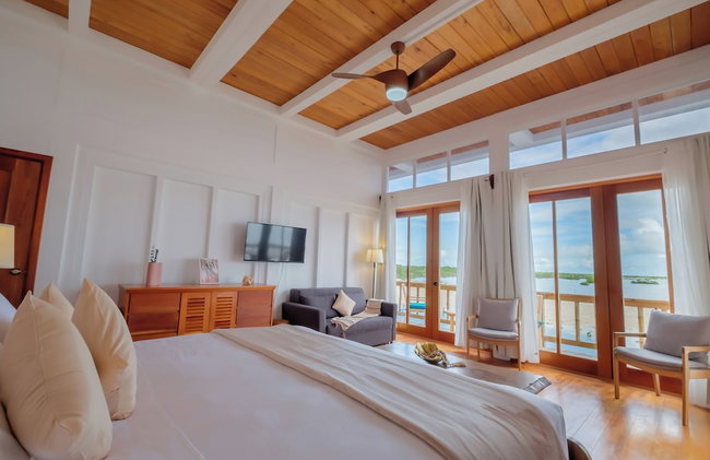 Aruna Resort & Villas - Photo 13