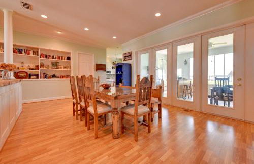 Waterfront Lake Placid Home with Private Dock! - Foto 7