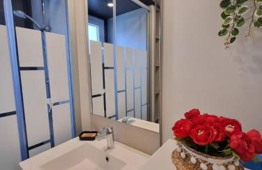 Chalet 19 Cosy bord de Lac, dans domaine avec piscine couverte accueil 4 voyageurs LOUMAELOU - Foto 15