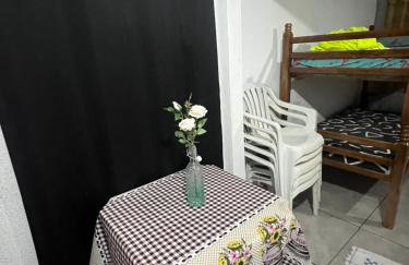 Residencial Casas 1 e 2 quartos Tv Ar Estacionamento Wifi Próximo ao Centro e Paraguai - Foto 70