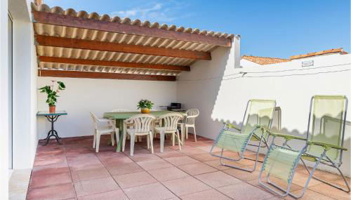 Awesome Home In La Faute Sur Mer - Foto 3