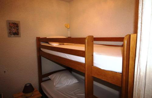 Studio cabine spacieux à 250m des pistes, 4 couchages, parking gratuit - Auris en Oisans - FR-1-297-248 - Foto 5