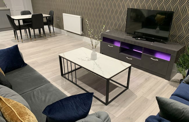 Stunning 2-bed Apartment in Barking - Foto 9