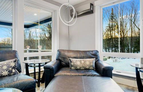 New Sunday River Ski Retreat with Hot Tub Spa - FirePit Sleeps 16 - Foto 52