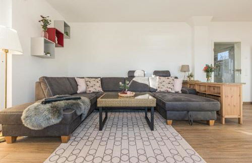 5 Sterne Ferienhaus direkt am See mit Sauna-Kamin-Garten - Foto 8