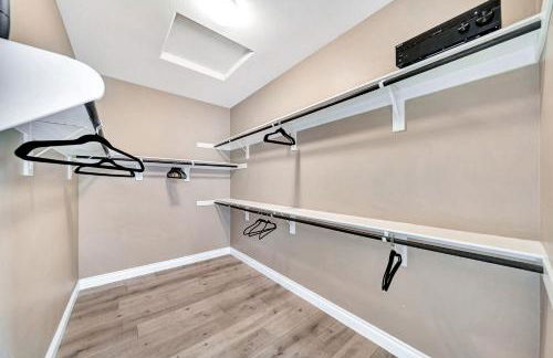 IndioStay 5min to Coachella & Stagecoach Fest -Private Pool, Water Slide, Waterfall, Jacuzzi, Fire Pit - Foto 19