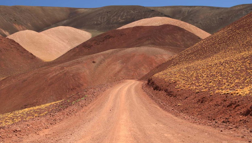 2-Day Trip to Valle de la Luna, Talampaya, & Laguna Brava - Foto 3, Drive past landscapes that look like paintings