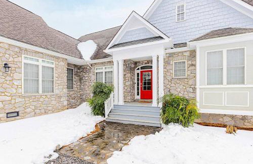 Stoney Creek Cottage Wintergreen w EV Charger - Foto 12