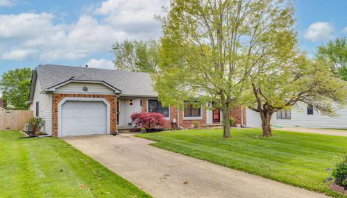 14 Mi to Dtwn Indy Family Gem with Yard - Foto 3