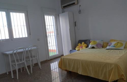 Alojamiento -Estudio Centro Dos Hermanas - Foto 1