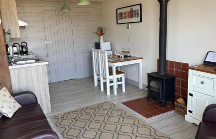 Poachers Hut 1-Bed Cottage Sleeps 2 Pet Friendly - Foto 8