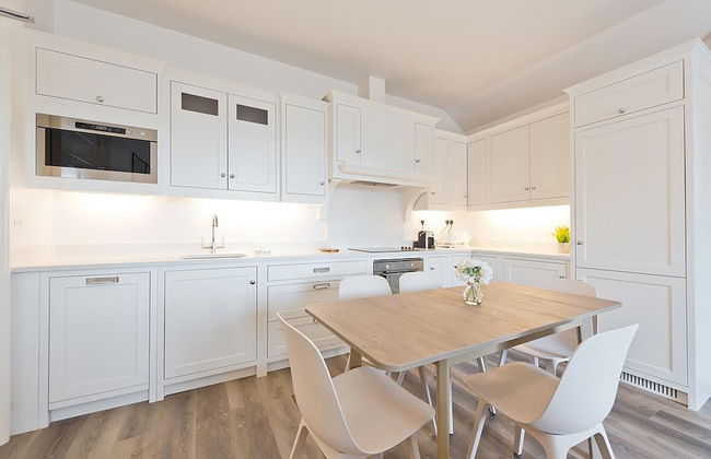 Henrietta Suites City Centre - Photo 37