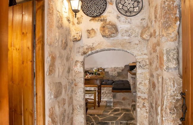 Dandy Villas Tower House Built in 17th Century Pool - Photo 26