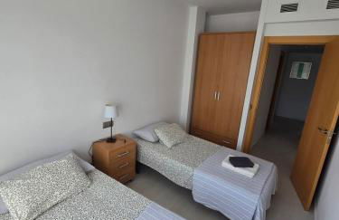 Piscina y Pádel al lado del Mar - Foto 19