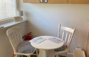 Self-contained cosy garden room Seven Sisters - Foto 13