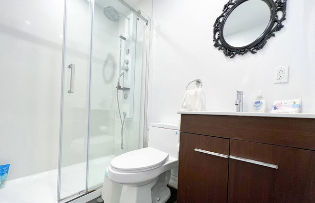 Chic Townhome With Garage Dt Mtl - Foto 18