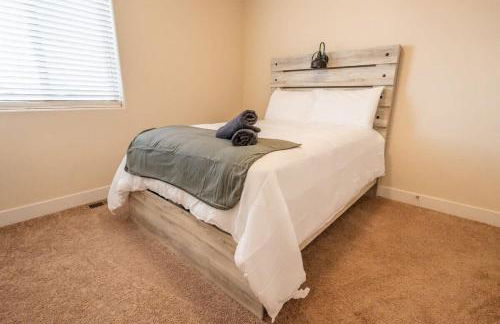 Newly Built 4BR Spacious Retreat in Peyton - Foto 15