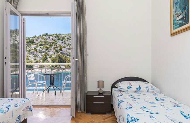 Villa Antonija - Photo 17