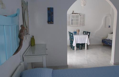 Dimitra's Sea-Crafts Boutique Studios - Photo 27