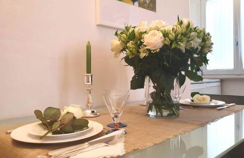 Corso Vercelli Apartment - Photo 12