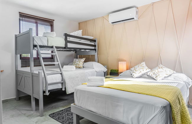 Pako Stays Downtown - Cancún Centro Luxe Suites - Photo 5