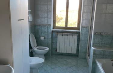 Villa Lidia & Attico degli artisti, free pets , giardino recintato e attrezzato - Foto 31